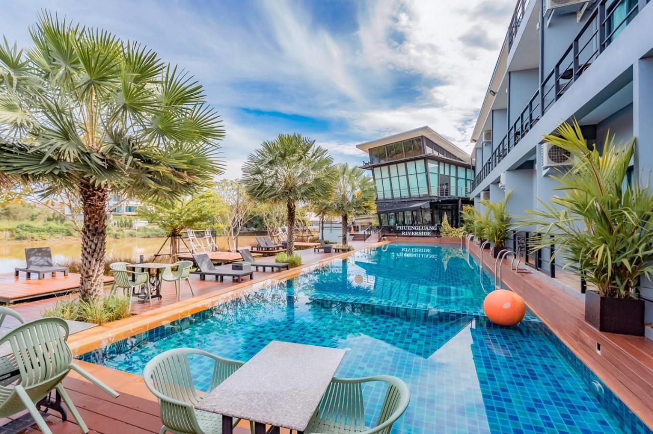 Phuengluang Riverside Hotel Chanthaburi Bagian luar foto
