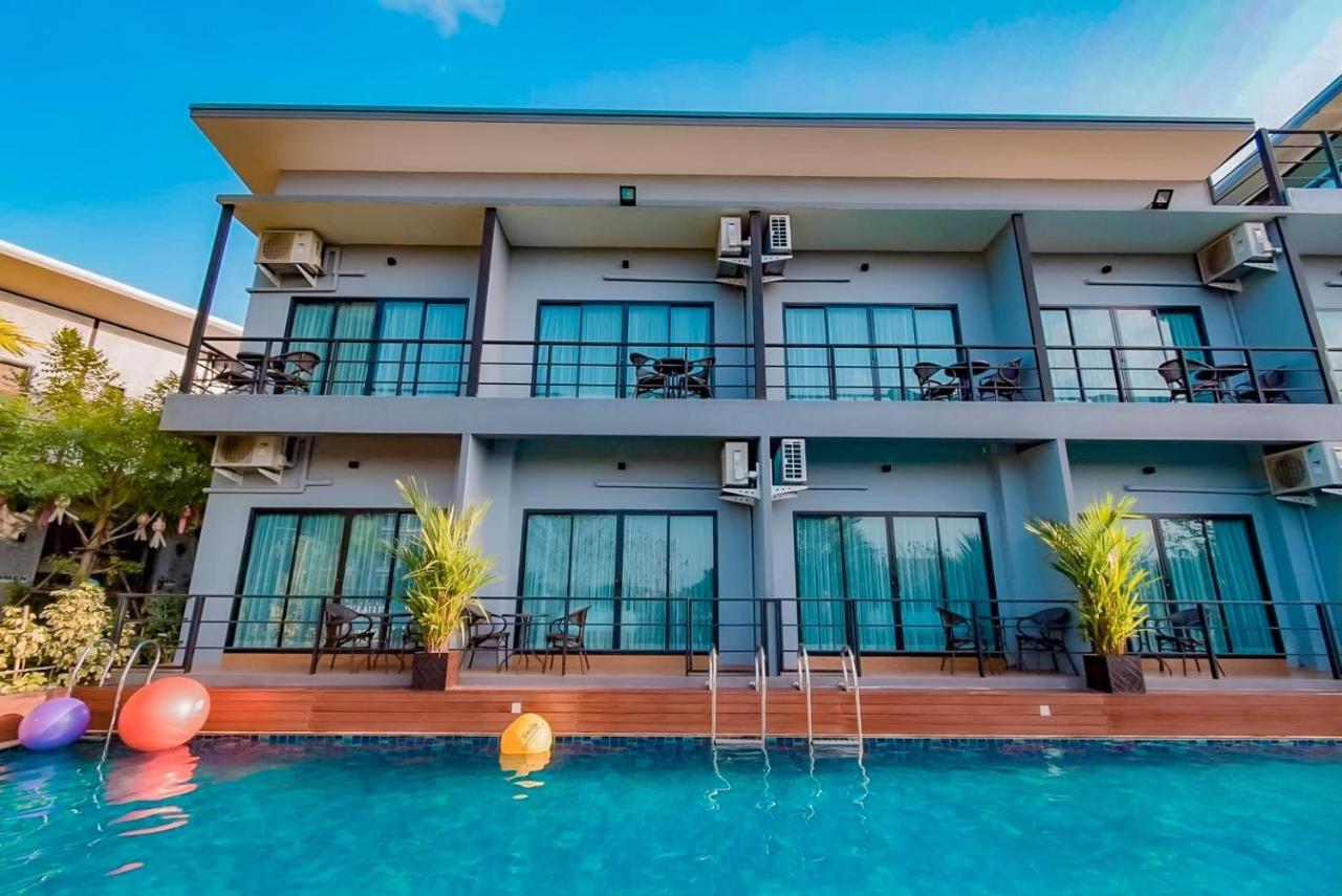 Phuengluang Riverside Hotel Chanthaburi Bagian luar foto