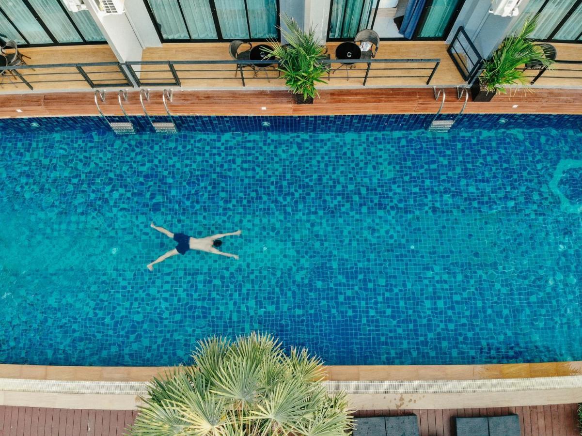 Phuengluang Riverside Hotel Chanthaburi Bagian luar foto